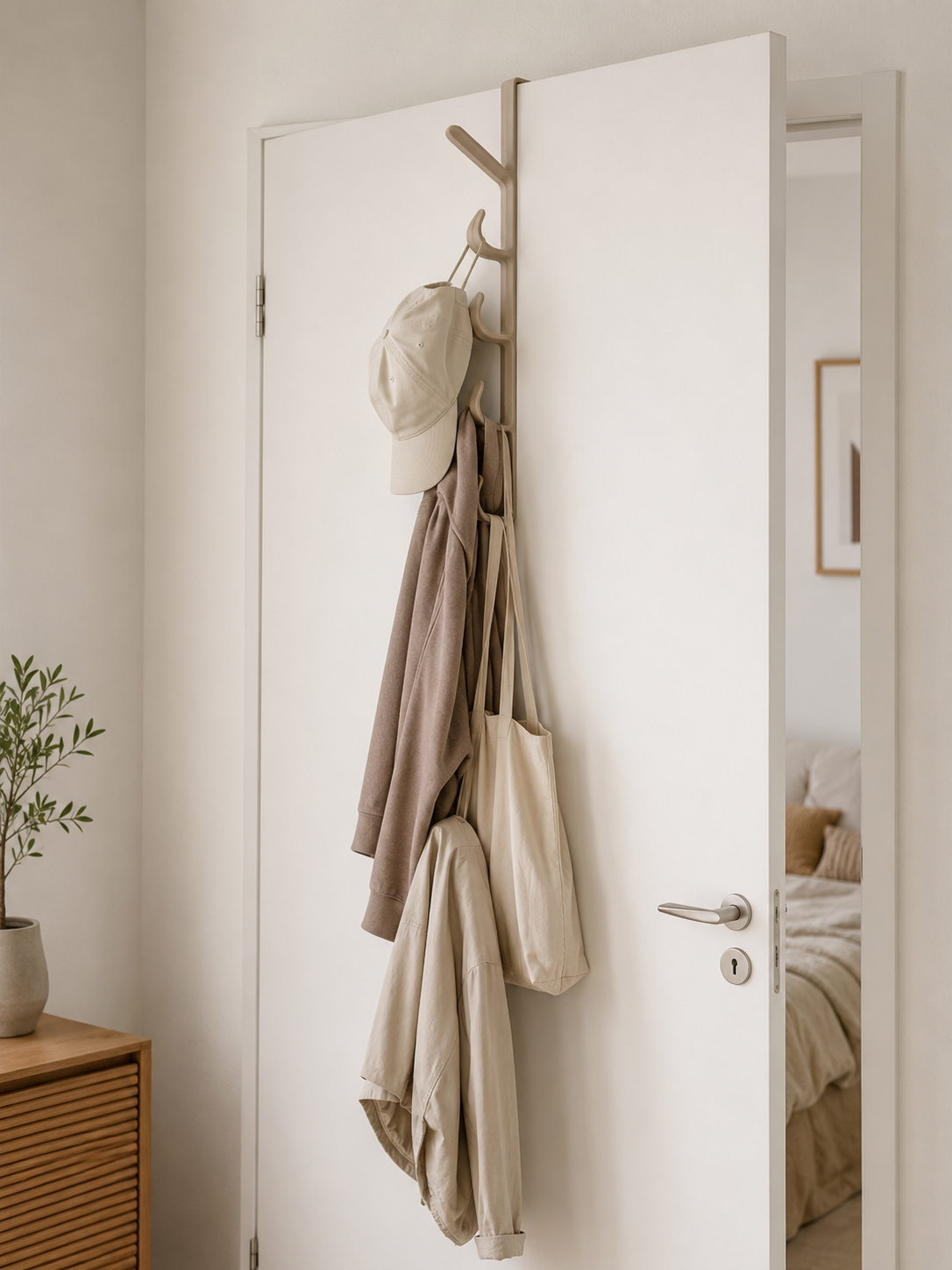 ASCEND 21 DoorLine White™ Türgarderobe – Türhaken ohne Bohren für bis zu 5 Jacken | Platzsparender Kleiderhaken für Tür | Garderobenleiste für Schlafzimmer, Bad, Kinderzimmer & Flur