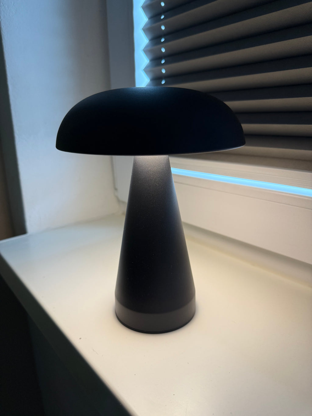 LUMO Black - LED Akkulampe