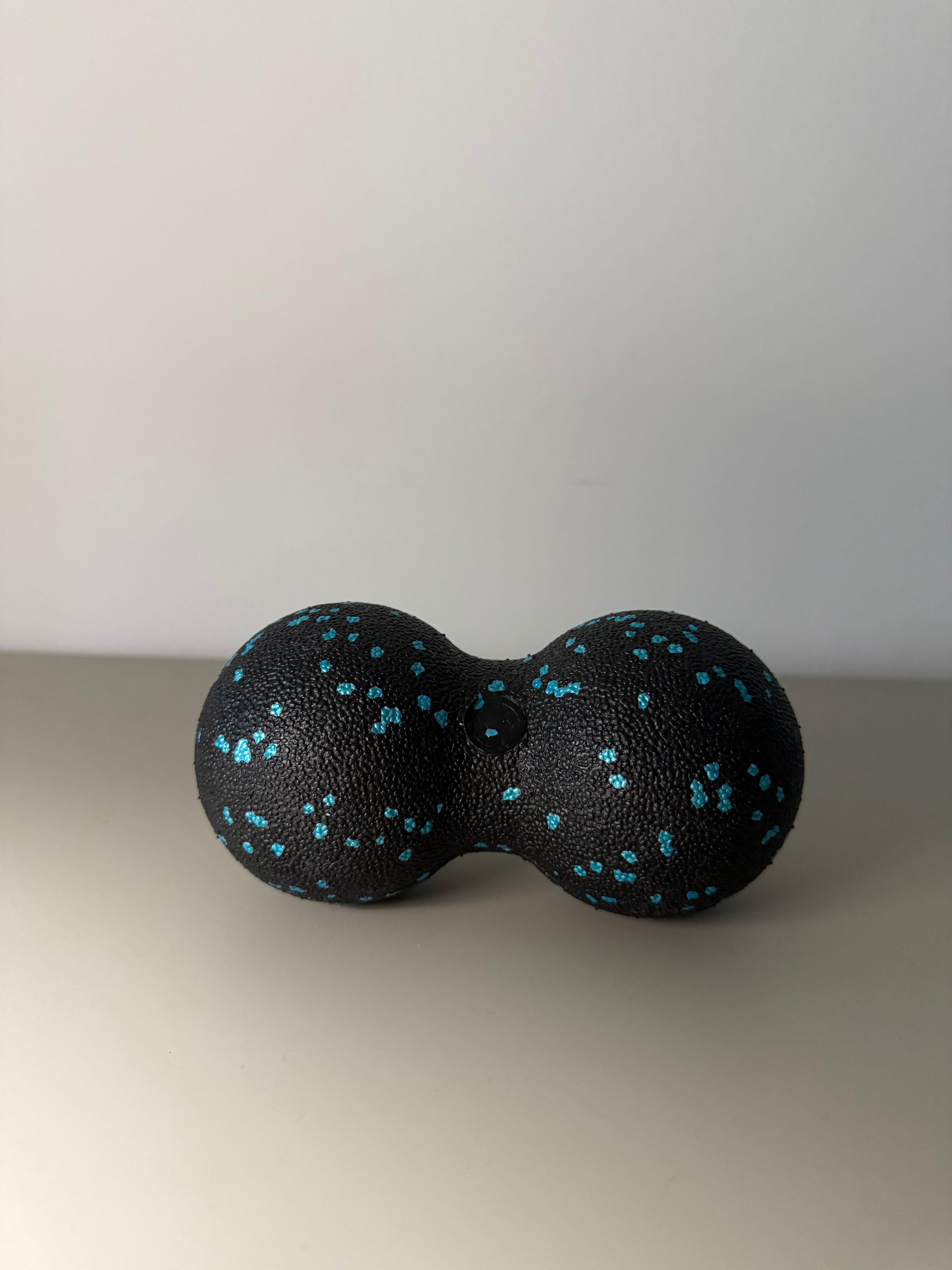 Peanutroll - Die doppelte Faszienrolle für punktgenaue Massage