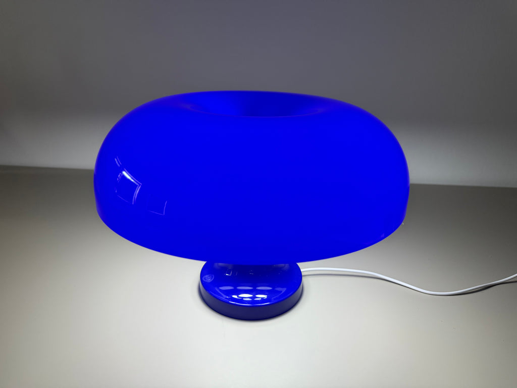 LUMINA COBALTO – Blaue Pilzlampe mit Kabel im Retro-Design