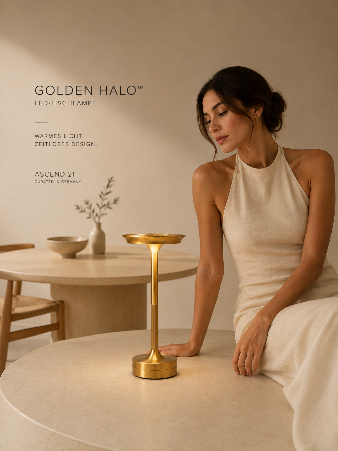 ASCEND 21 GOLDEN HALO™ LED-Tischlampe – Goldene Designleuchte – dimmbar mit 3 Lichtfarben – mobile Tischleuchte für Wohnzimmer, Schlafzimmer & Esstisch