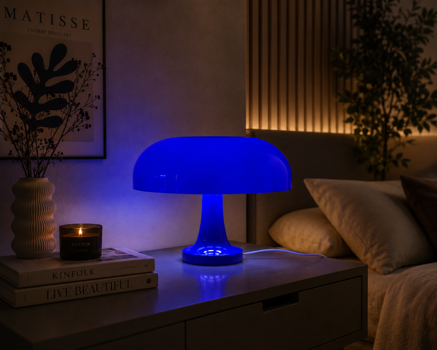 LUMINA COBALTO – Ikonisches Lichtdesign in tiefem Cobaltblau