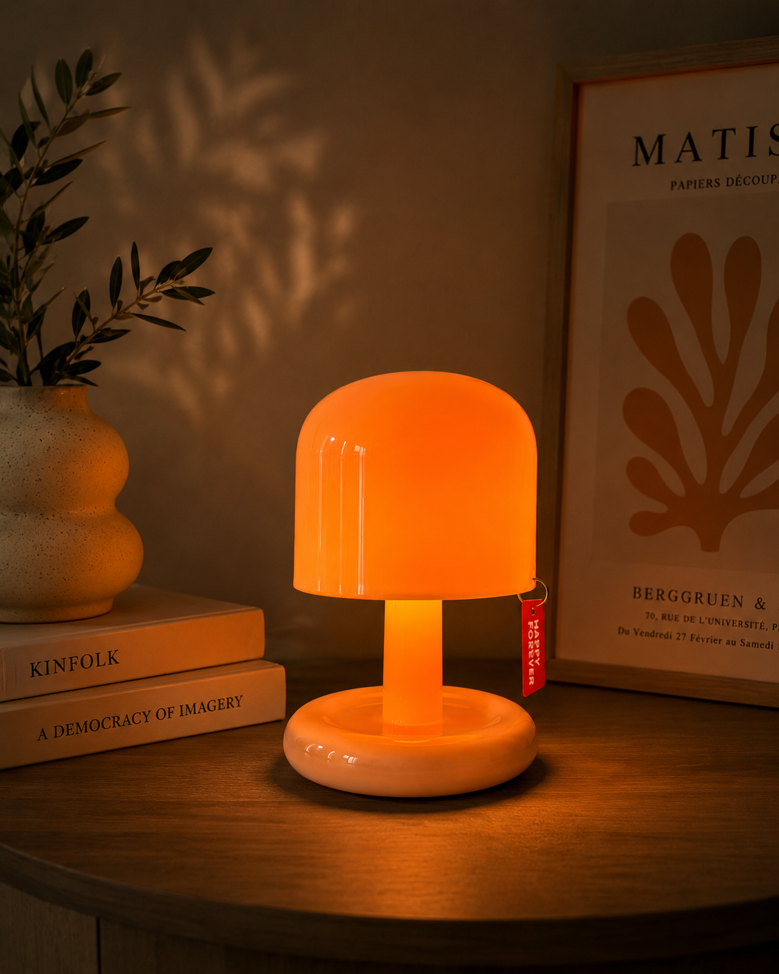ASCEND 21 Happy Glow Mini LED Tischlampe Orange – Moderne Retro Pilzlampe für Schlafzimmer, Wohnzimmer & Fensterbank – Cozy Mood Light im Design Look