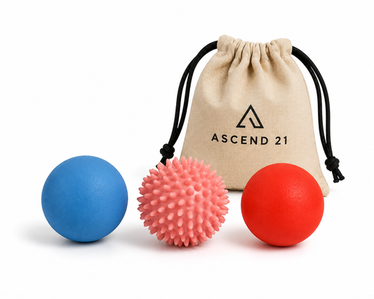 ASCEND 21 TRIROLLO® Massageball Set 3-teilig – Triggerpunktball & Faszienball für Hände, Füße, Nacken & Rücken – Kompaktes Selbstmassage-Set inklusive Beutel