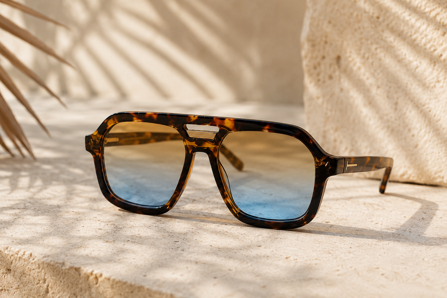 ASCEND21 Azure Frame II Sonnenbrille – Unisex Sonnenbrille mit blauen Gläsern & geflecktem Design – Leichte Retro Sonnenbrille für Sommer, Reisen, Freizeit & City-Looks