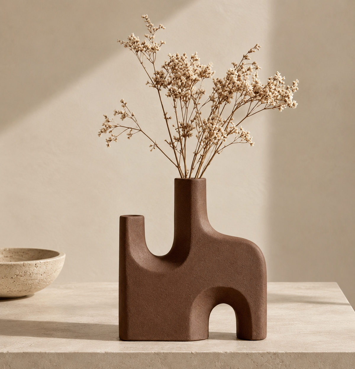 ASCEND 21 Nordic Arch Design Vase Braun – Moderne skulpturale Deko Vase für Trockenblumen – Minimalistische Blumenvase für Wohnzimmer, Sideboard, Regal & Esstisch