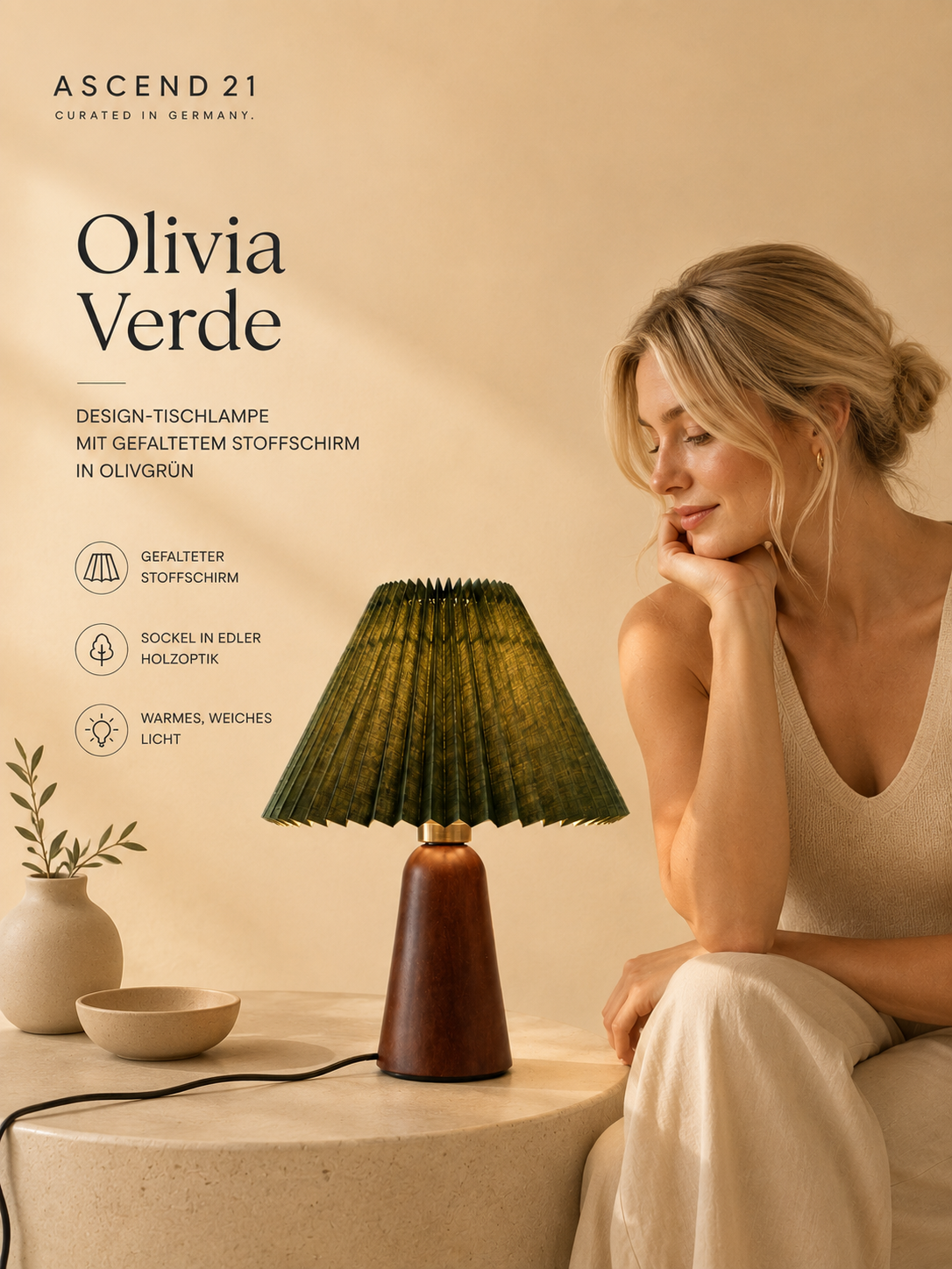 ASCEND 21 Olivia Verde – Design-Tischlampe mit gefaltetem Schirm in Olivgrün