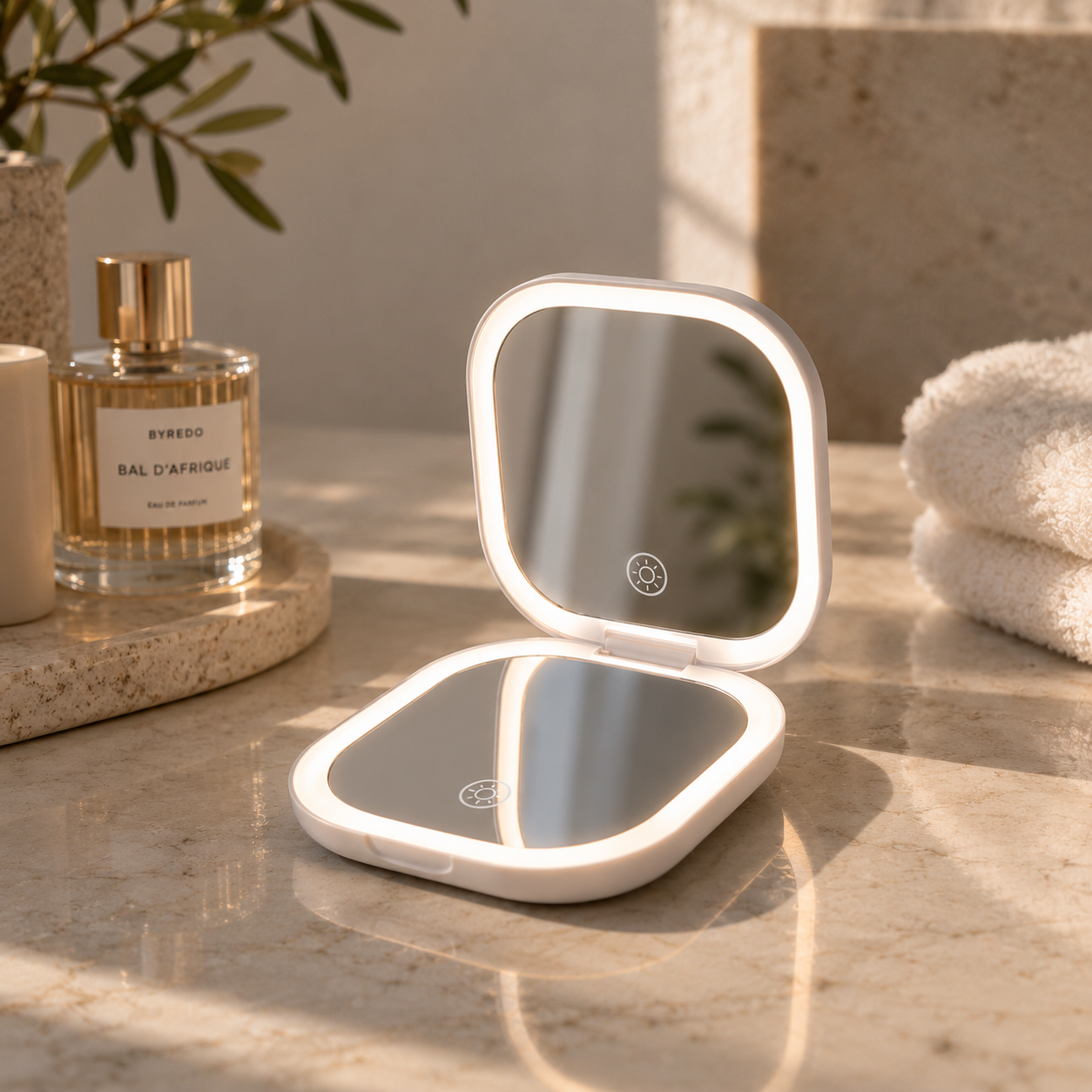 GlowMini™ LED Kosmetikspiegel – Wiederaufladbarer Schminkspiegel mit Licht | 3 Lichtfarben & Dimmfunktion | Kompakter Make-Up Spiegel mit USB-C | Reise Spiegel für Bad & unterwegs