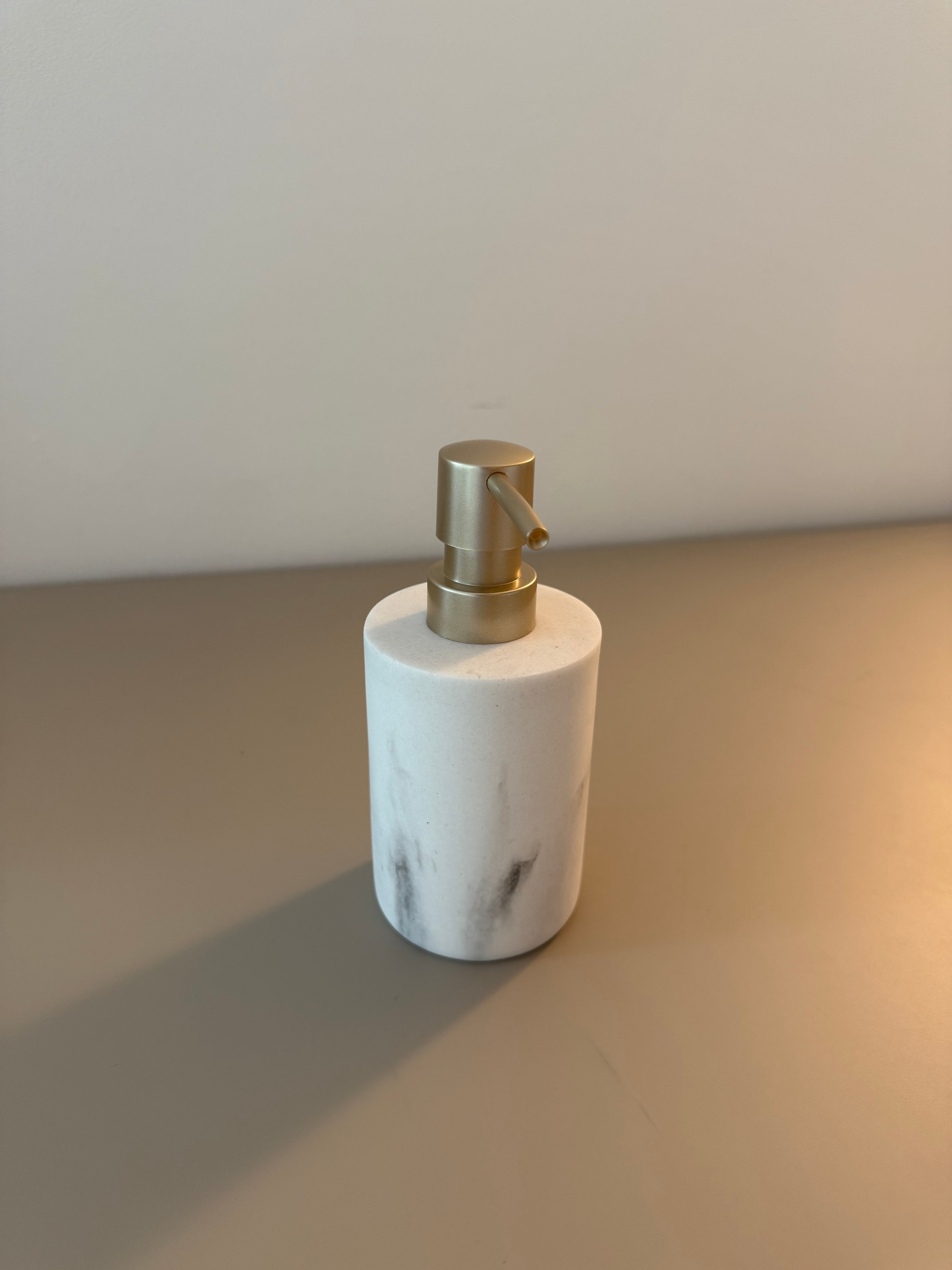 Puredispense – Der edle Seifenspender für stilvolle Badezimmer