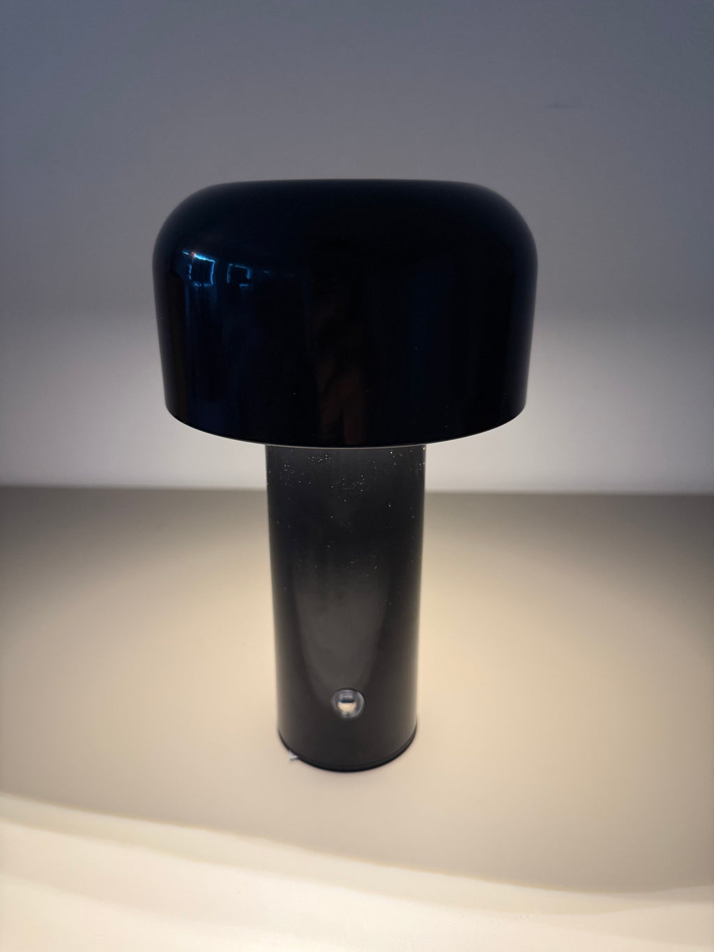 Arne Black – Dänische Akku-Designlampe in Schwarz | Stilvoll & kabellos