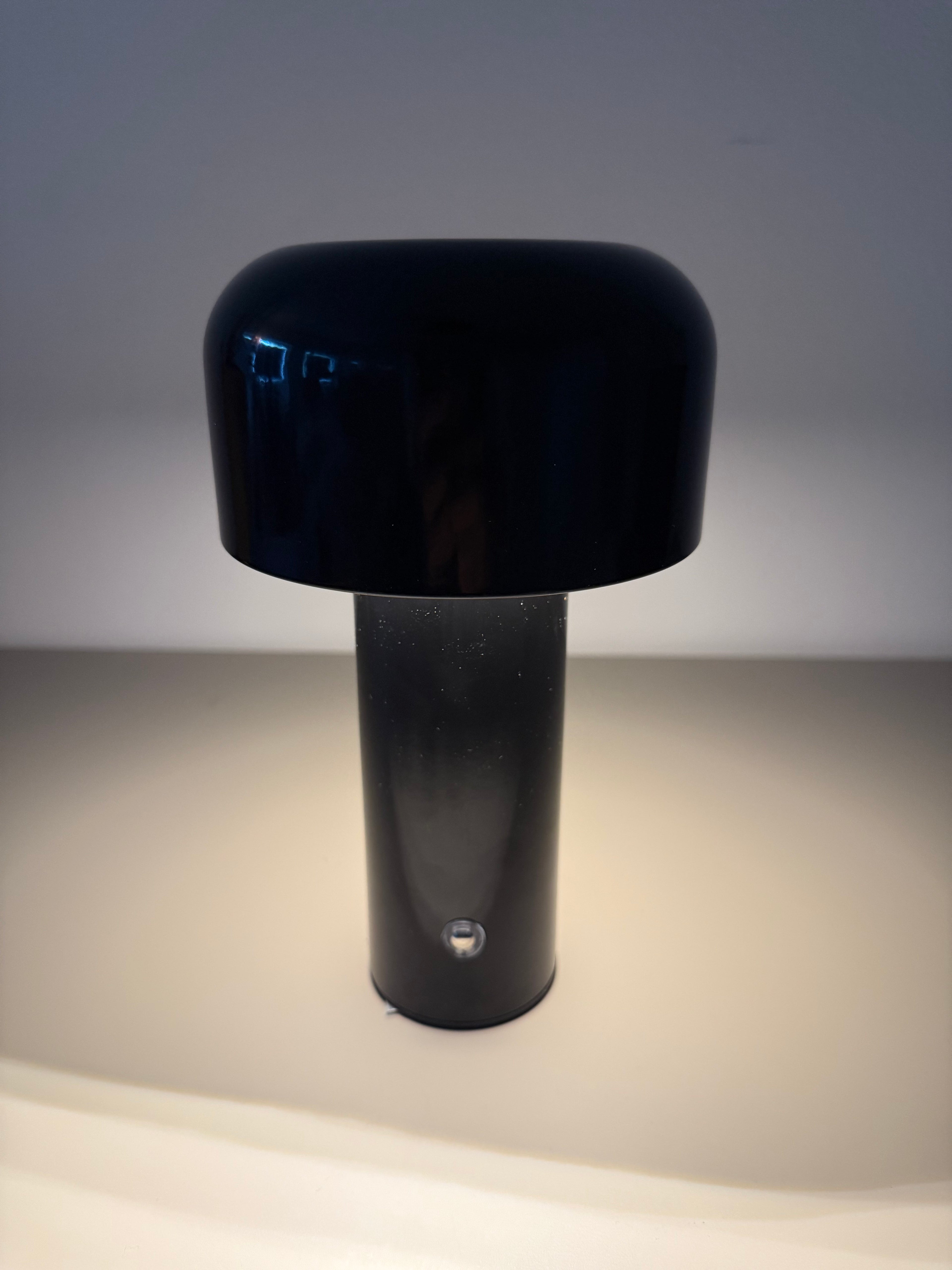 Arne Black – Dänische Akku-Designlampe in Schwarz | Stilvoll & kabellos