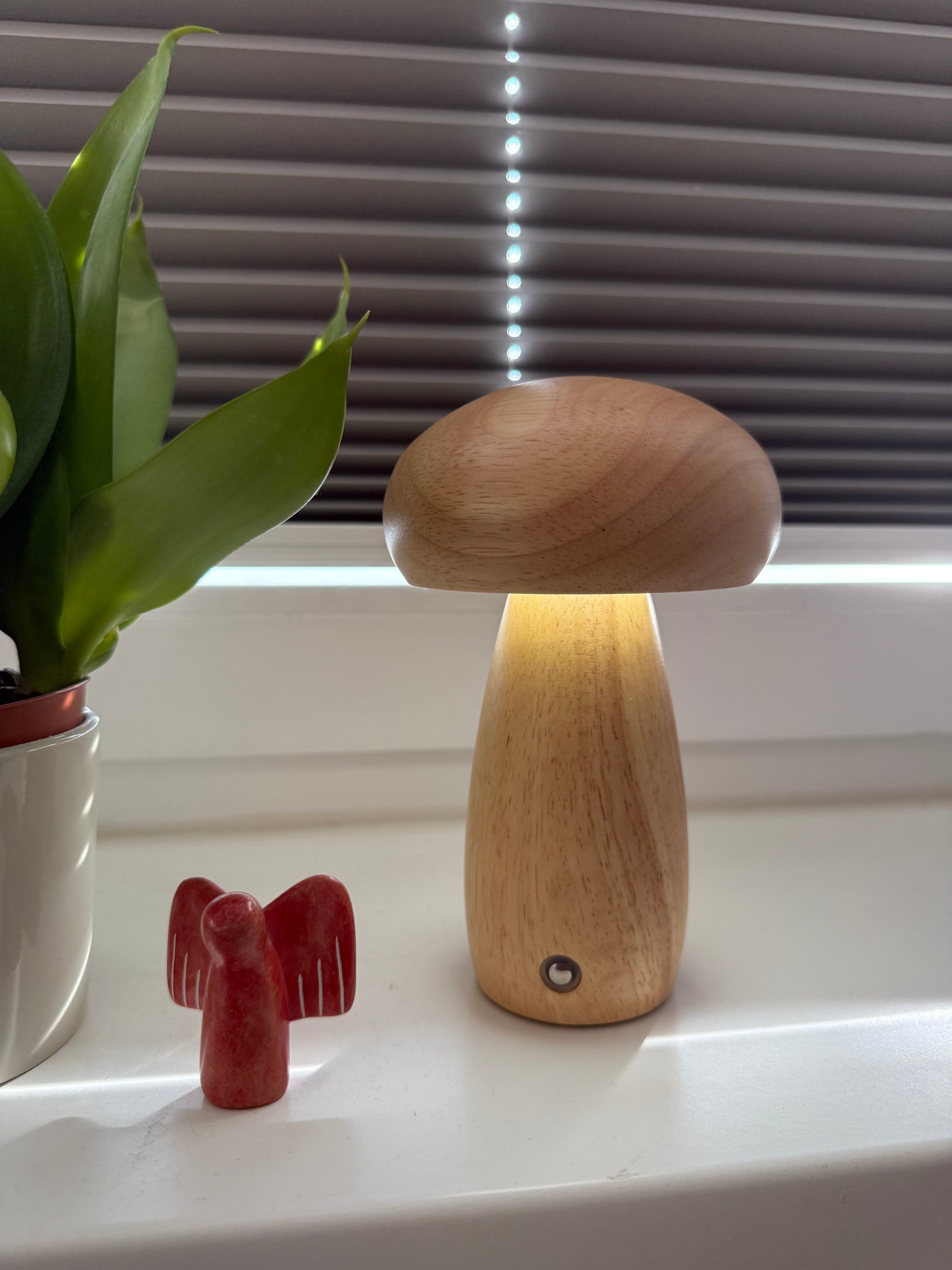 Mini Akku-Pilzlampe "Natural Light" - warmes Holzdesign