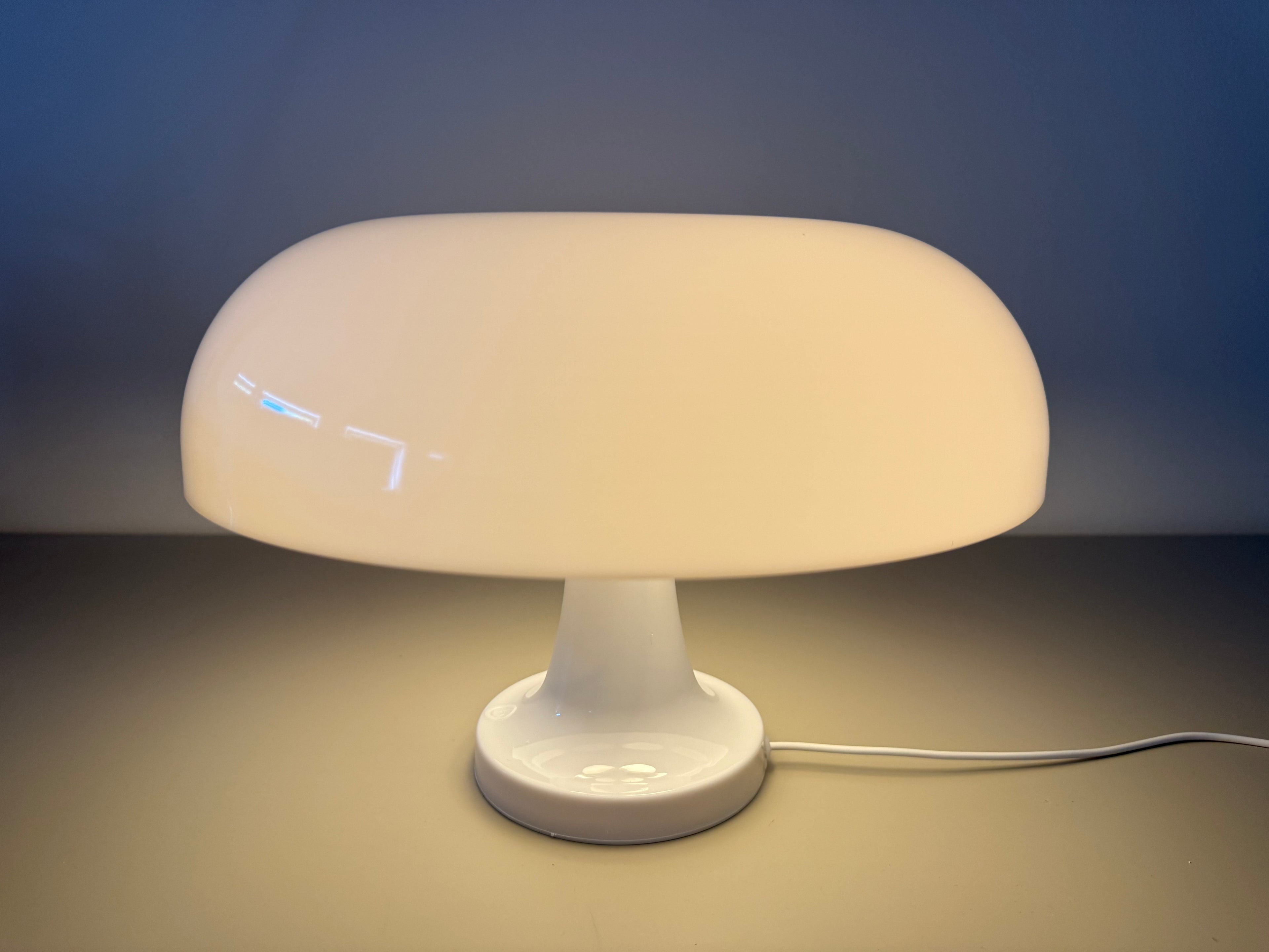 LumiShroom Classic - Weiße Pilzlampe mit Kabel