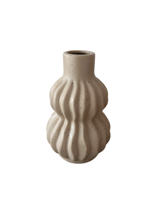 Vaselinea – Die skulpturale Deko-Vase für modernes Wohnen